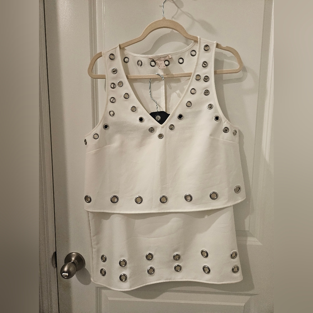 White top and skirt set